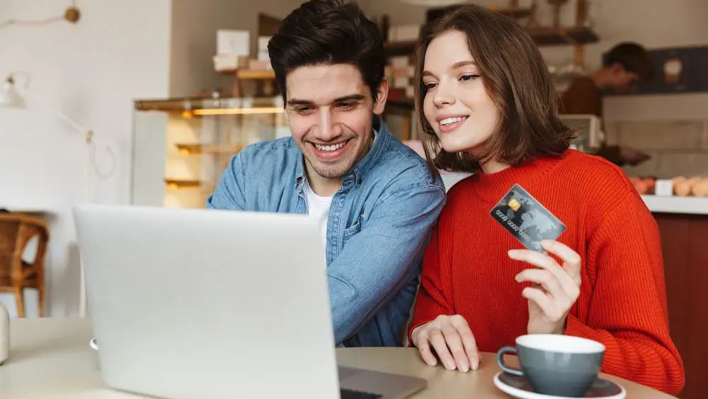 How Long Is A Credit Card Authorization Good For?