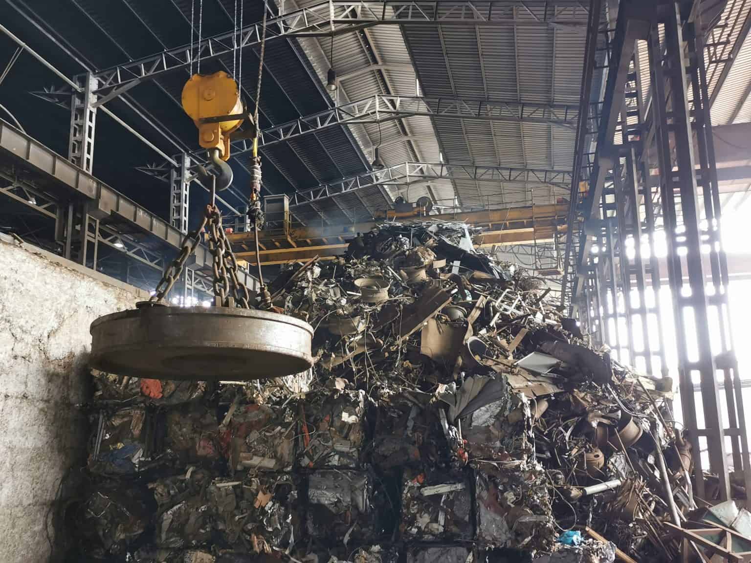 Scrap Yard Near Me [2022 Guide To Best Scrap Metal Prices]